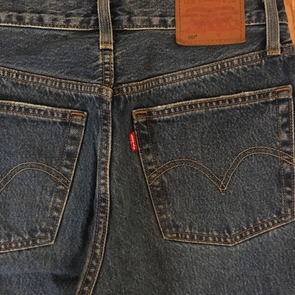 Levis premium 501s - Picture 8 of 10